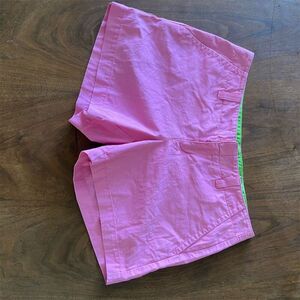 Lilly Pulitzer Women's Bermuda Shorts Pink Size 6 Flat Front Casual